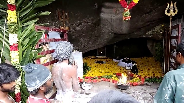 வெள்ளியங்கிரி-ஆண்டவர்